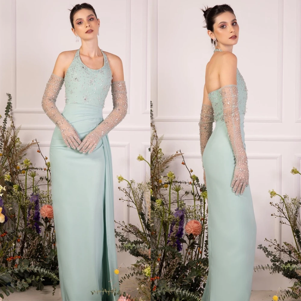 Op maat gemaakte prachtige jersey halter avondjurk Delicate mouwloze galajurken Luxe sweep trein Jurken voor speciale gelegenheden