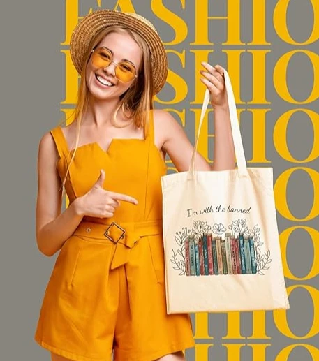 Cute Astronaut in Space Tote Bag Space Lover Gift Aesthetic Canvas Tote Bag for Astronomy Lover Girls Boys Women Men Minimalist
