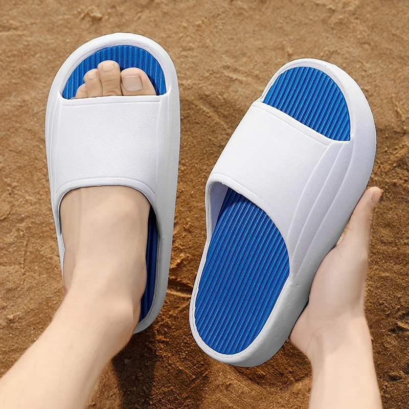 Summer New Style Simple, Comfortable, Fashionable, Non-Slip, Anti-Wear Outdoor Beach Flip-Flops for Men and Women, Same Style for Both Men and Women