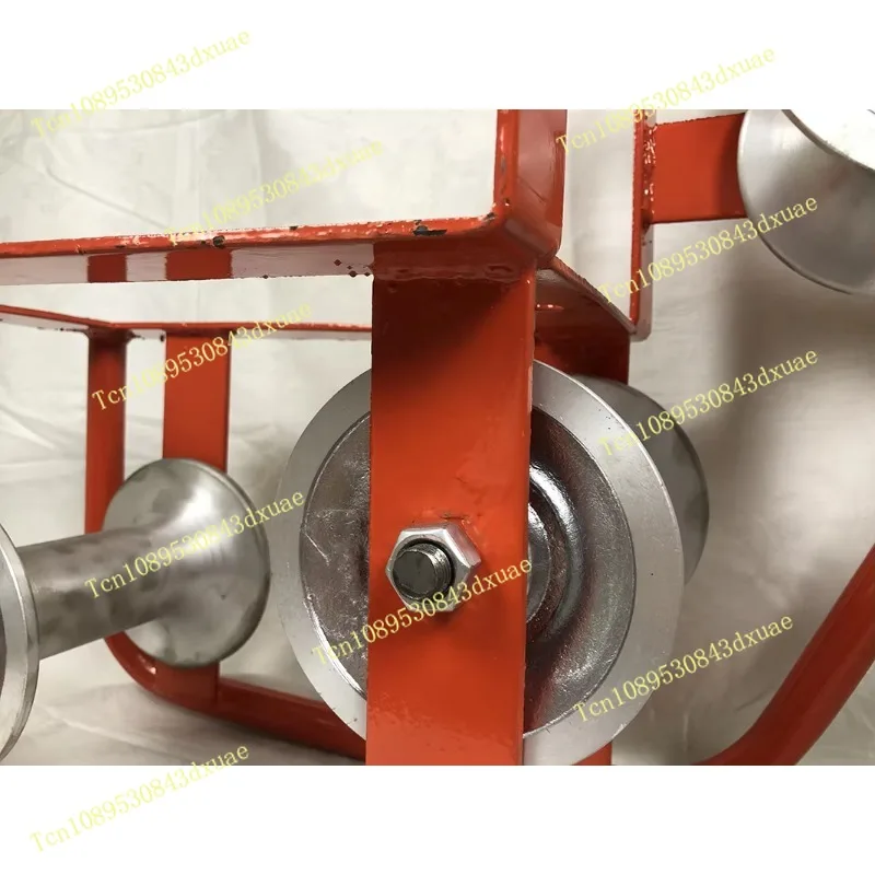 Underground Straight Line Electric Bridge Pulley Steel Pipe Cable Roller Cable Laying Tools Manhole Rollers