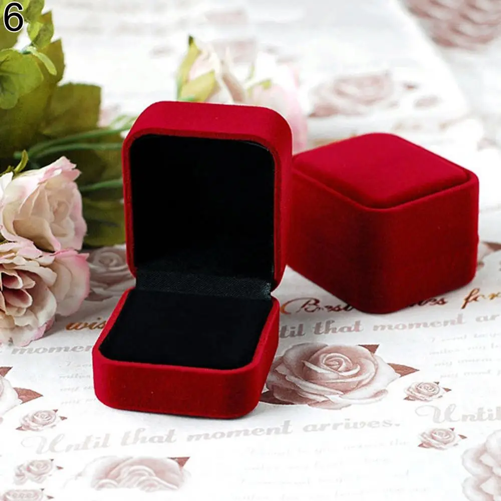 1pc Velvet Rings Box Mini Jewelry Organizer Display Case Boxes Earrings Necklace Jewelry Box Wedding Rings Storage Box Gift Box