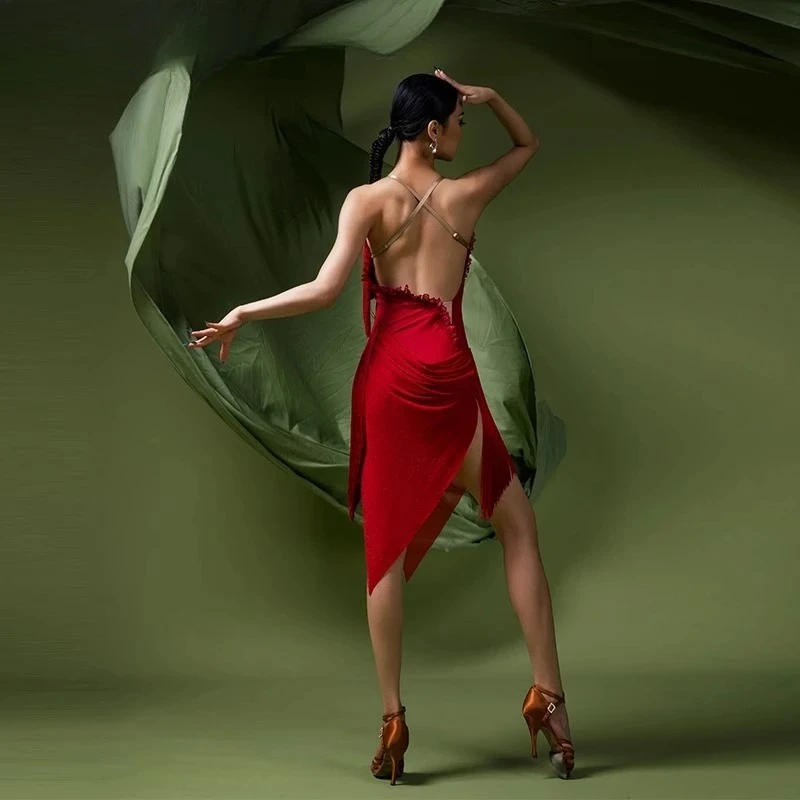 ラテンダンス練習服カスタマイズシニアタッセルセクシーなヒップラップスカートタンゴチャチャサンバプロフェッショナルパフォーマンス衣装