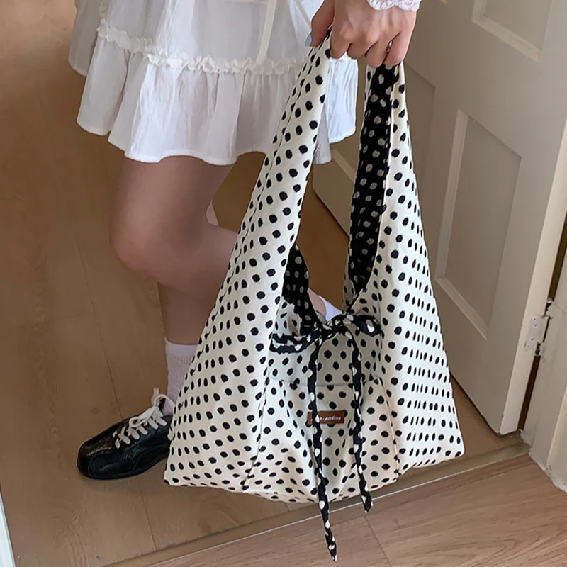 

1pc Women's Double-Sided Shoulder Bag Large-Capacity Tote, Lightweight and Casual Commuter Bag