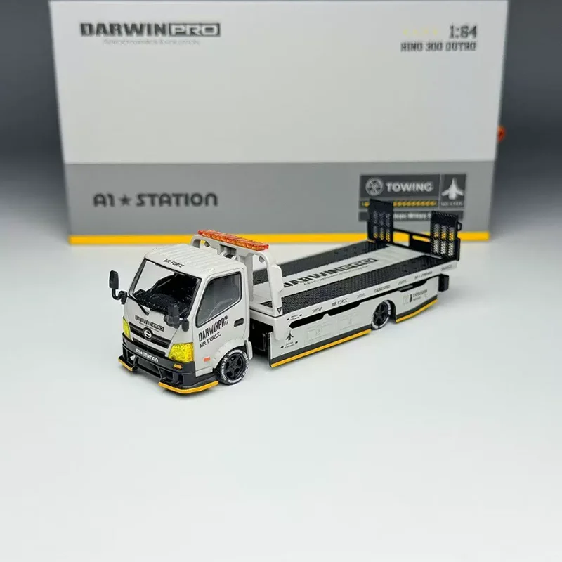 GCD 1:64 Scale Hino 300 Darwin Flatbed Trailer Alloy Truck Model Replica Toy Static Finished Decoration Adult Gift Collectibles - view 4