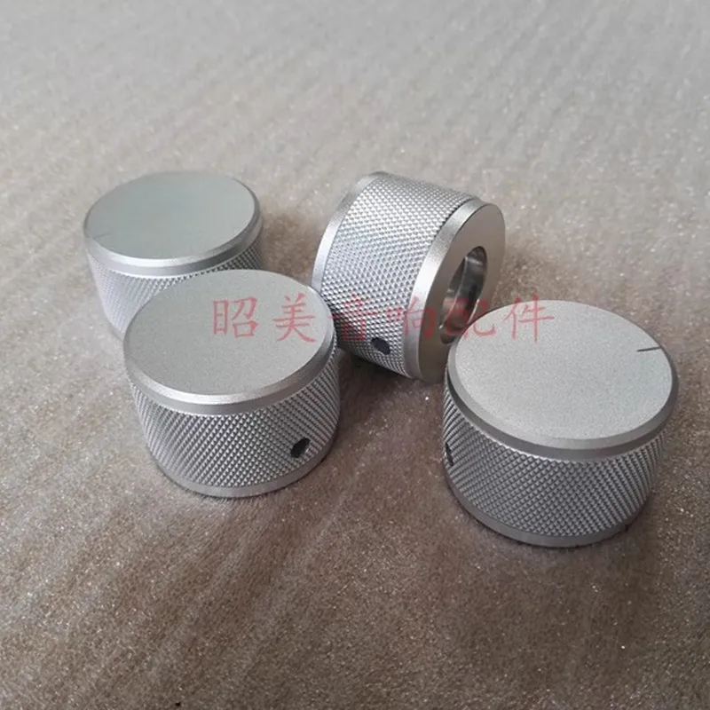 

Silver / Black Diameter 38mm High 25mm Knurled All Aluminum Solid Audio Amplifier Volume Potentiometer Knob