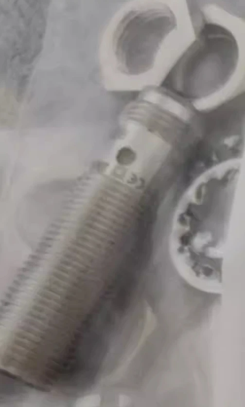 

Новые BESM12MI 18MI-PSC20B 40B NSC80B-BP03 S04G BV02 03 S04K 2026 года