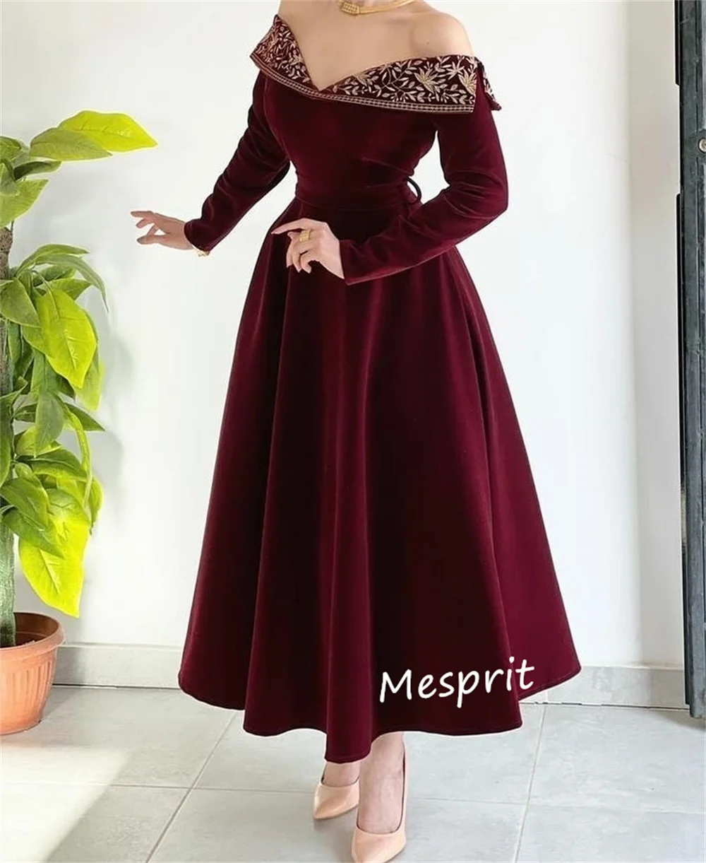 Customized Retro Velour Embroidery Pattern A-line Off-the-shoulder Midi Dresses Bespoke Occasion Dresses Formal
