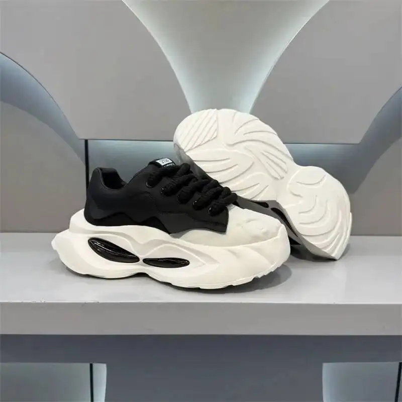 

Men's Casual Sneakers 2025 Spring New Style Chunky Sneakers Thick Soled Air Cushion Elevator Sports Shoes Comfortable Casual