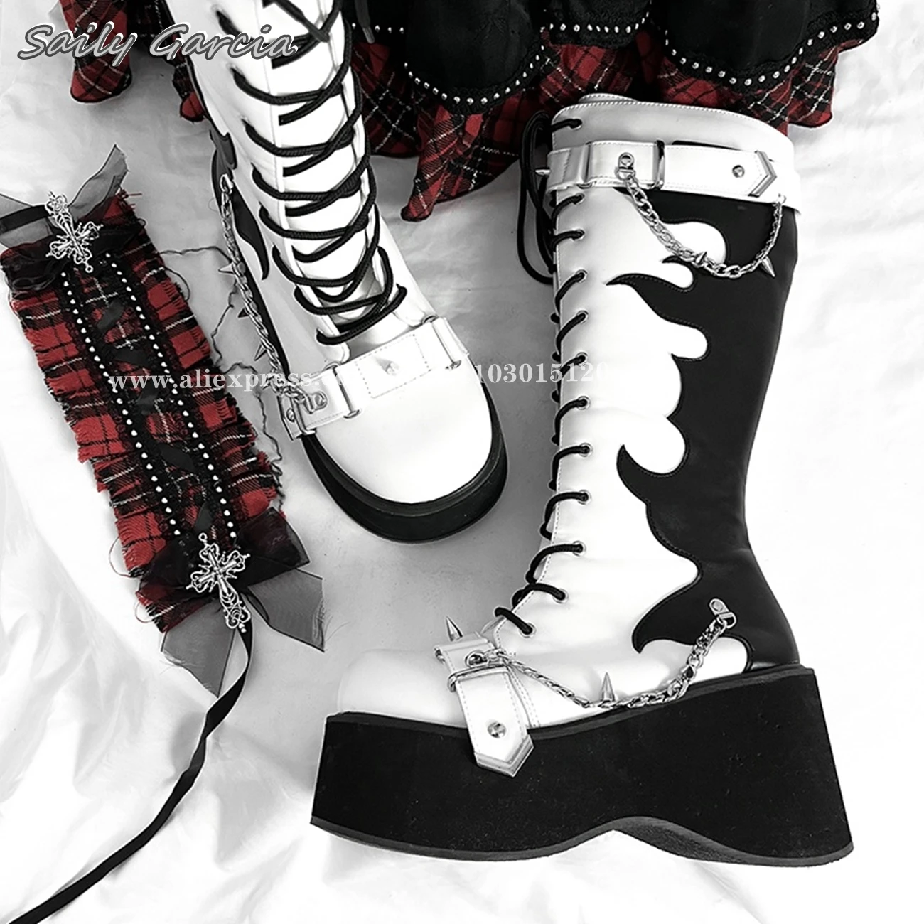 

Punk Style Metal Chain Thick Sole Motorcycle Boots 2024 New Fashion All-Match Casual Boots Round Toe Platform Knee High Boots