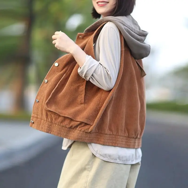 Casual vest met capuchon Lente herfst Trendy corduroy vest Losse kleur bijpassende mouwloze hoodie Grote zakvestjassen