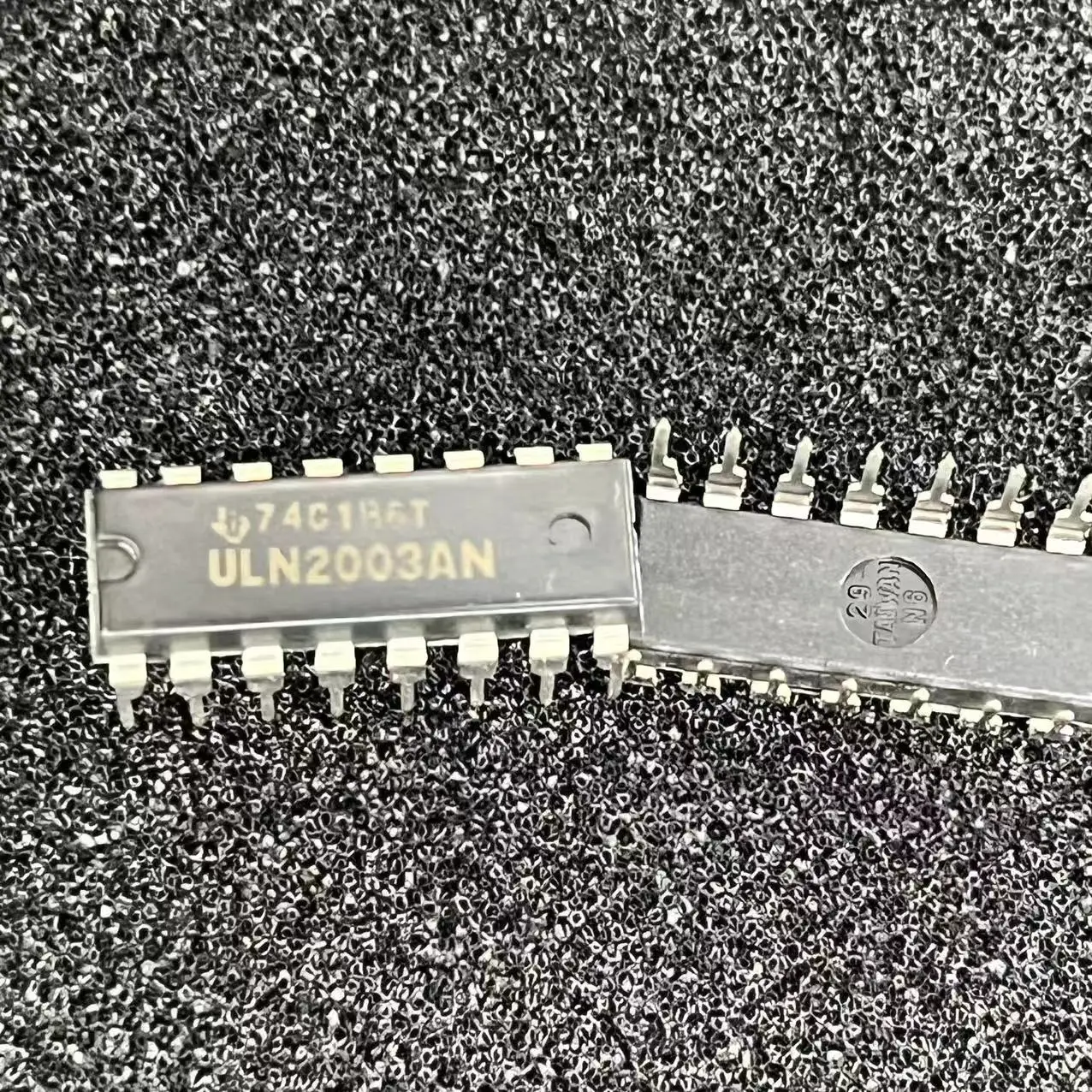 ULN2003 ULN2003AN DIP New Original In Stock