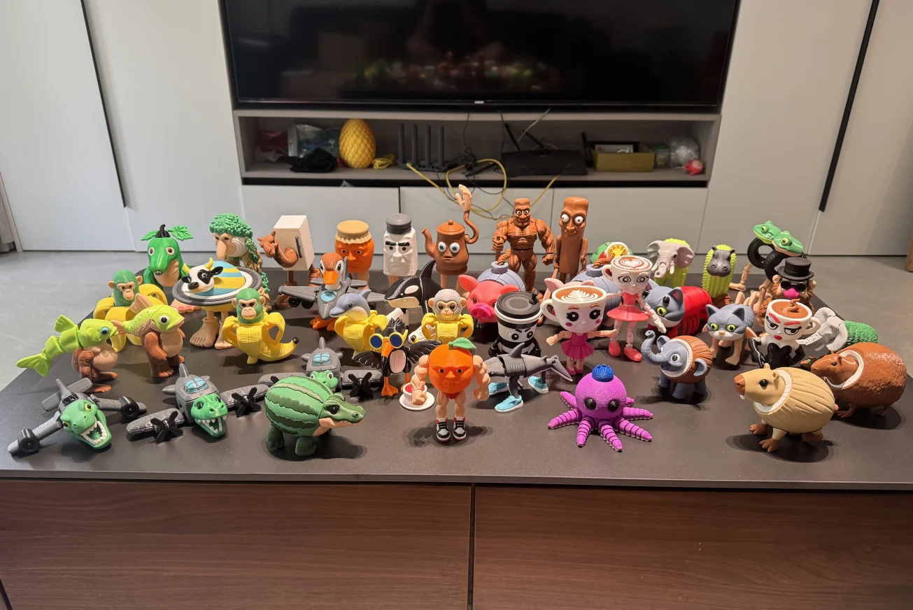 لعبة Brainrot الإيطالية ثلاثية الأبعاد دمية مطبوعة تونغ تونغ صحور الشكل Tralalero Tralala القرش تمثال مكتب حلية هدايا ديكور المنزل #1