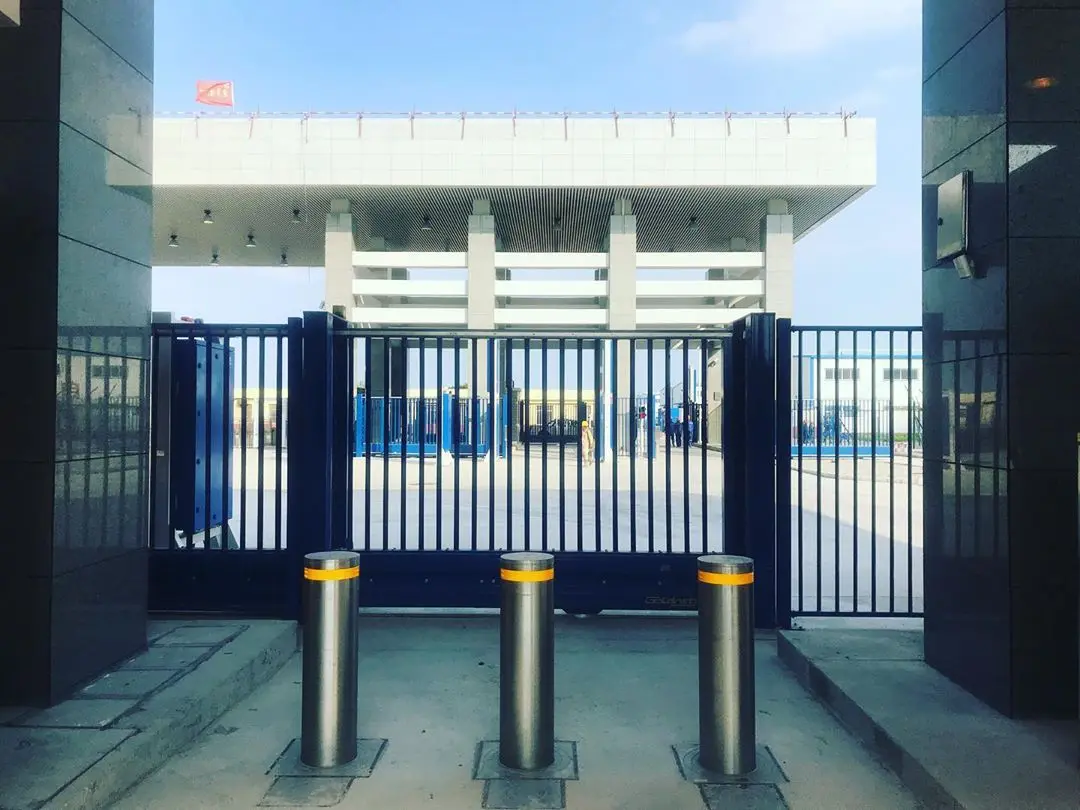 Top ranking retractable bollards security automated electromechanical in-ground bollard