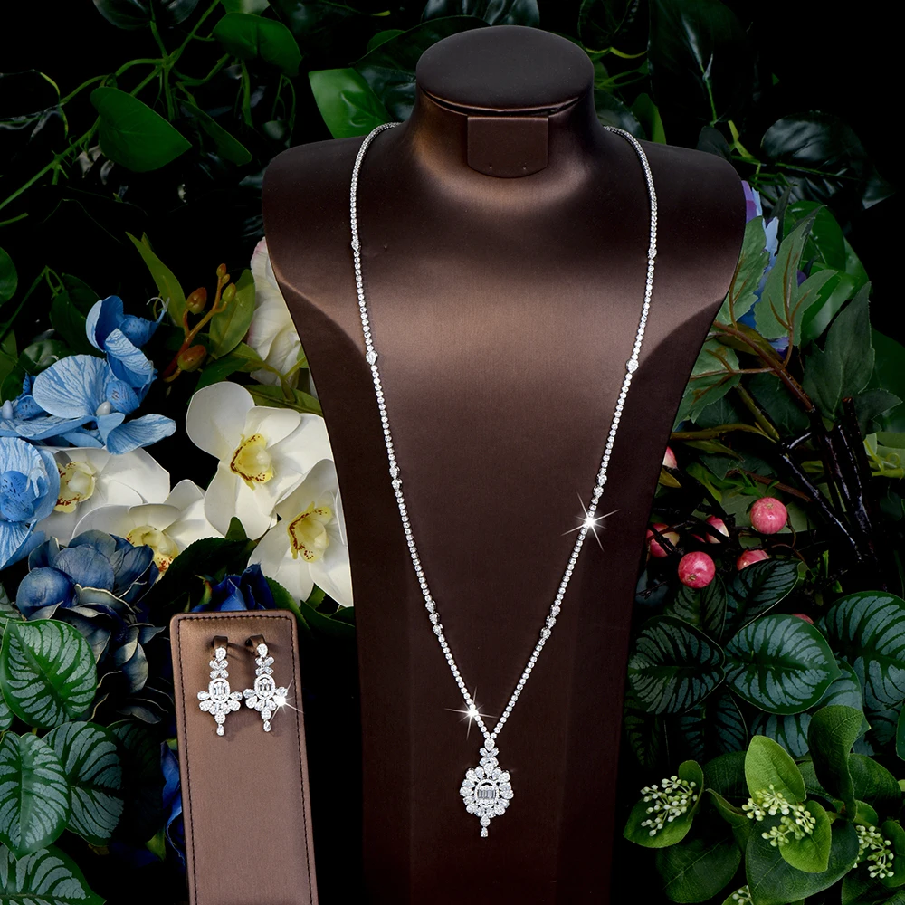 

HIBRIDE 2025 Long Necklace Earrings Set of 2 Everyday Women's Dress Accessories Suitable for Wedding Travel Holiday Gifts S-993