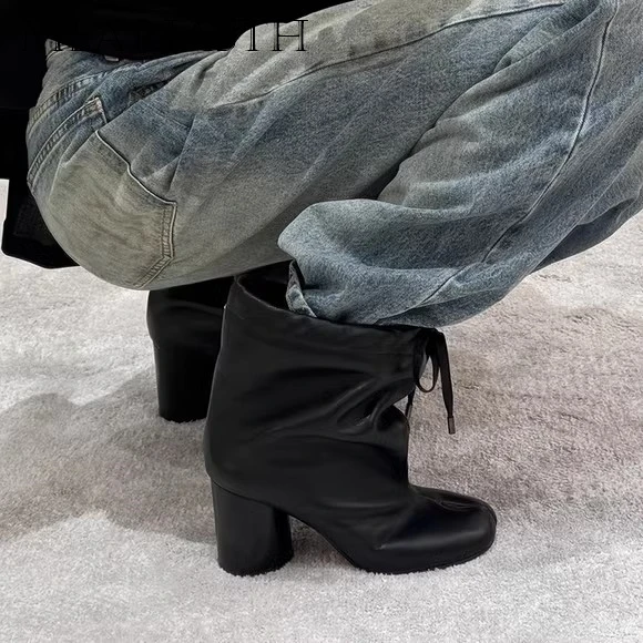 Bottes noires Tabi Split Parker pour femmes, grande taille, bande élastique, optique, talon haut, niche à la mode, nouveau