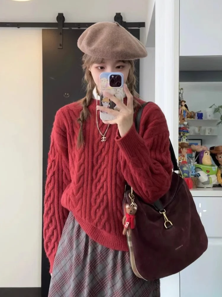 시사스 테마 티엔드 레드 니트 스웨터 여성용 패셔너블 겨울 상의 따뜻하고 편안한 루즈핏 롱 스웨트 크루넥