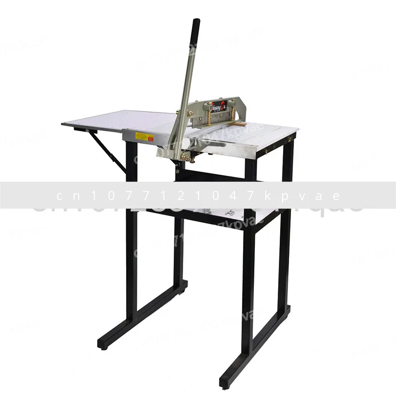 

60CM cloth cutting machine, leather clothing fabric textile paper lace cutting machine