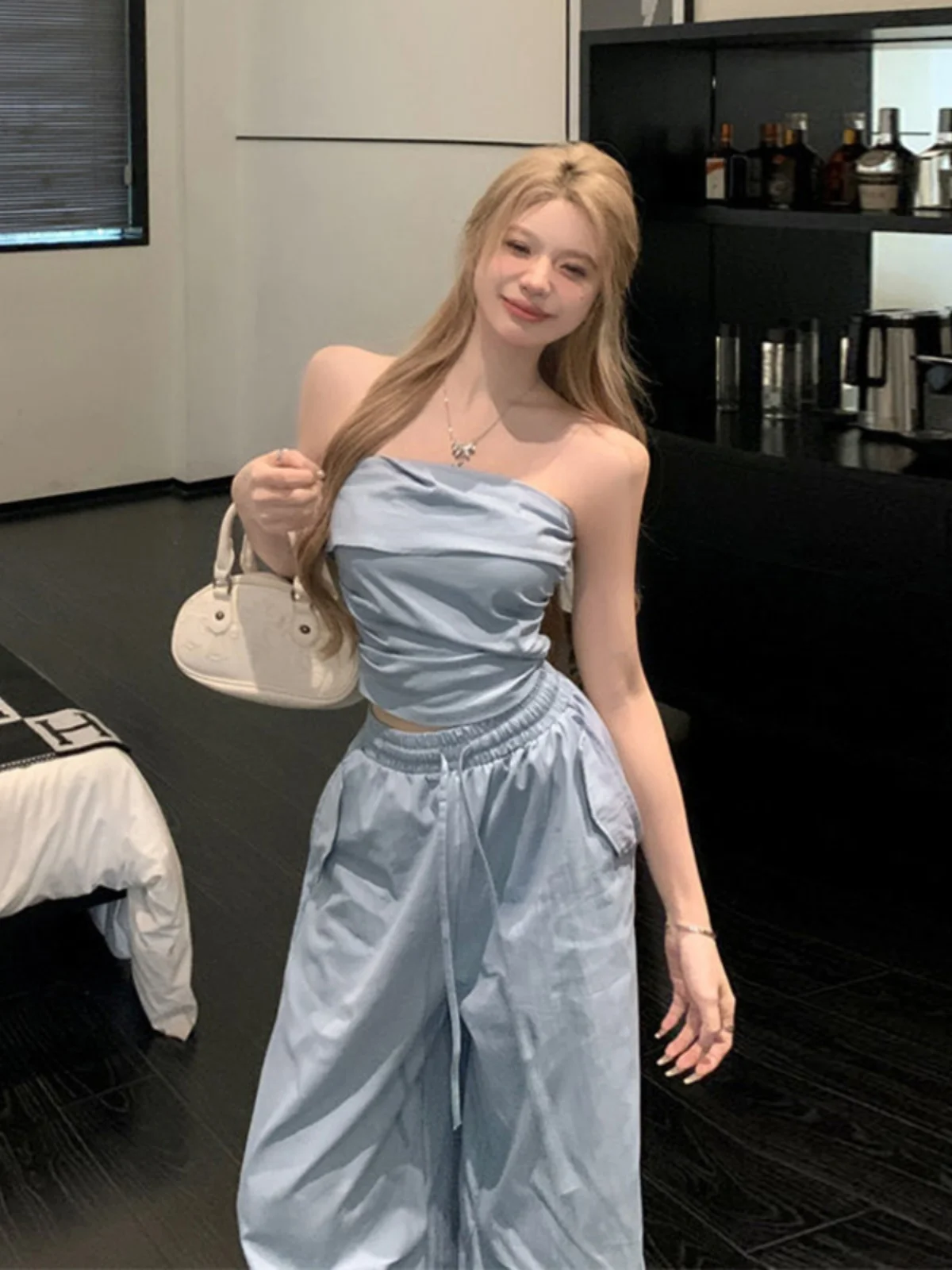 

Blue Pleated Short Crop Top And High Waist Wide Leg Pants Women's Summer Casual Two Piece Set Fashionable Tea Themed Outfit