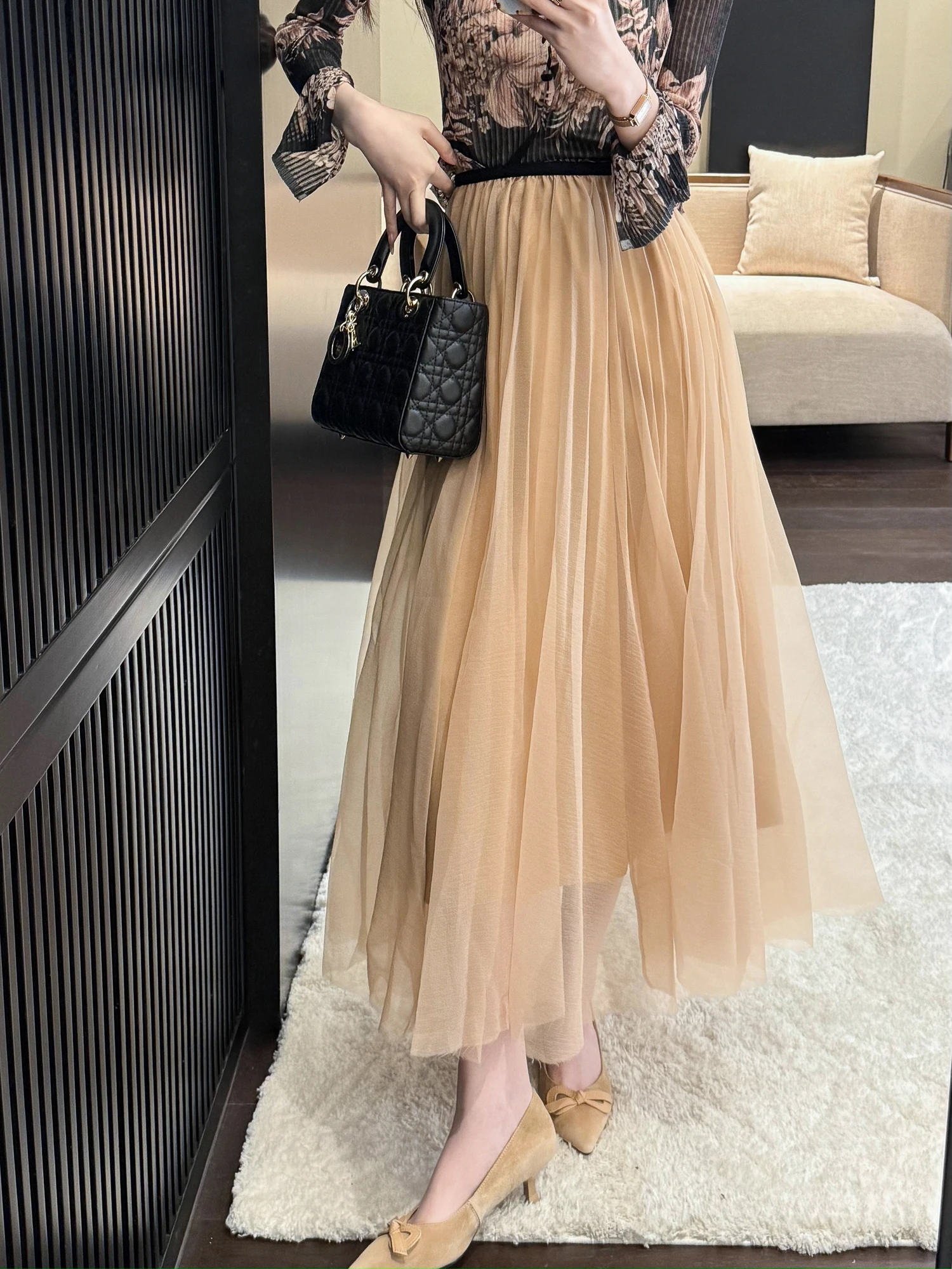 

Новая легкая пышная юбка А-силуэта Ele Soft Beige с высокой талией для создания элегантных повседневных образов