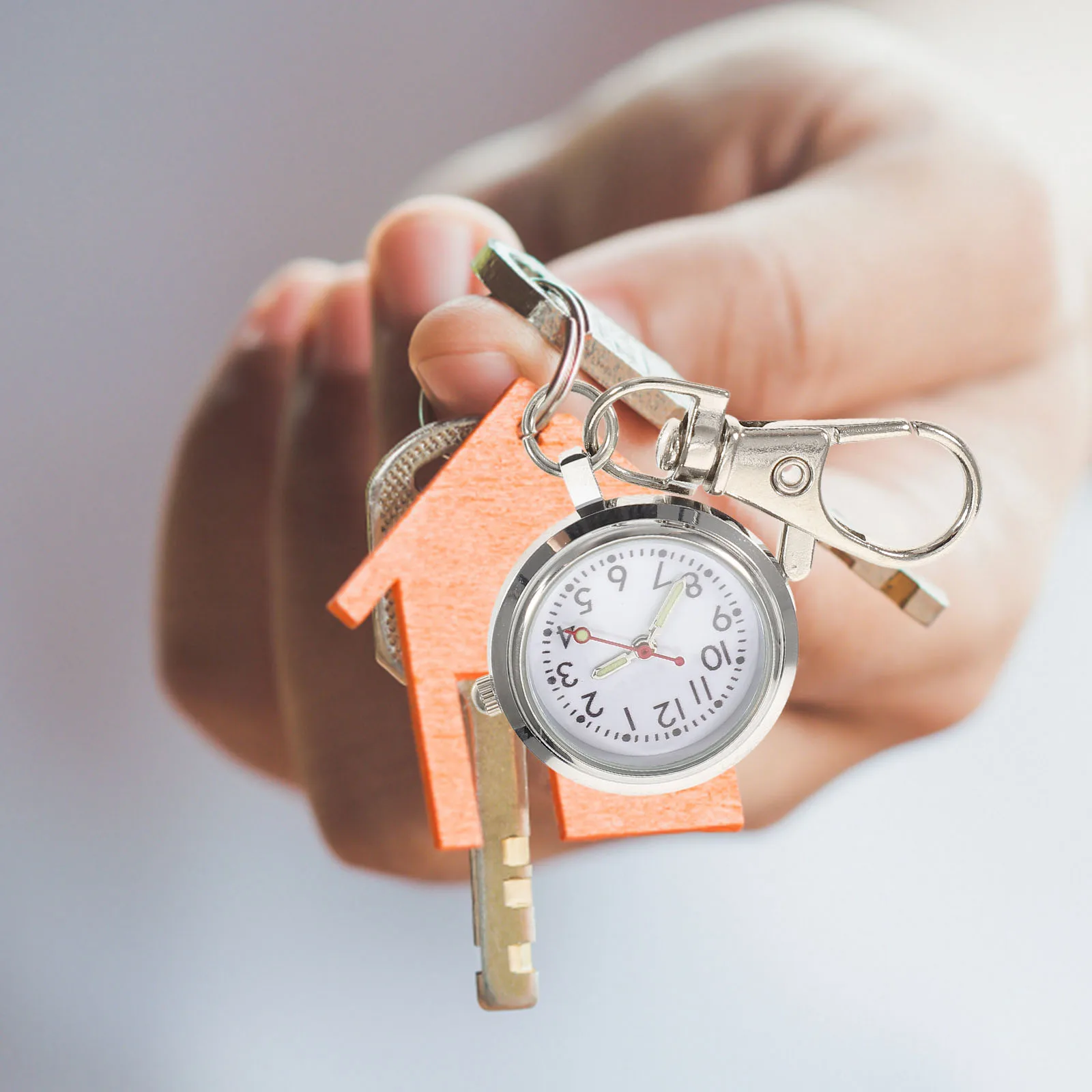 

Large Dial Pocket Watches Keychain Clip on Watch for Boys Students Alloy Hanging School Backpack Lightweight Portable