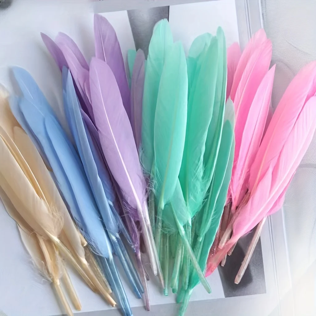 50 piezas por paquete, plumas rectas pequeñas multicolor, plumas de ganso coloridas, atrapasueños hechos a mano, plumas coloridas