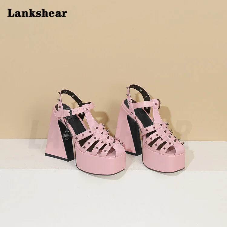 Thick-Soled Platform Ring Buckle Cool Rivets High-Heeled Shoes Retro Fashion 2023 Summer Back Empty Baotou Fashion Sandals