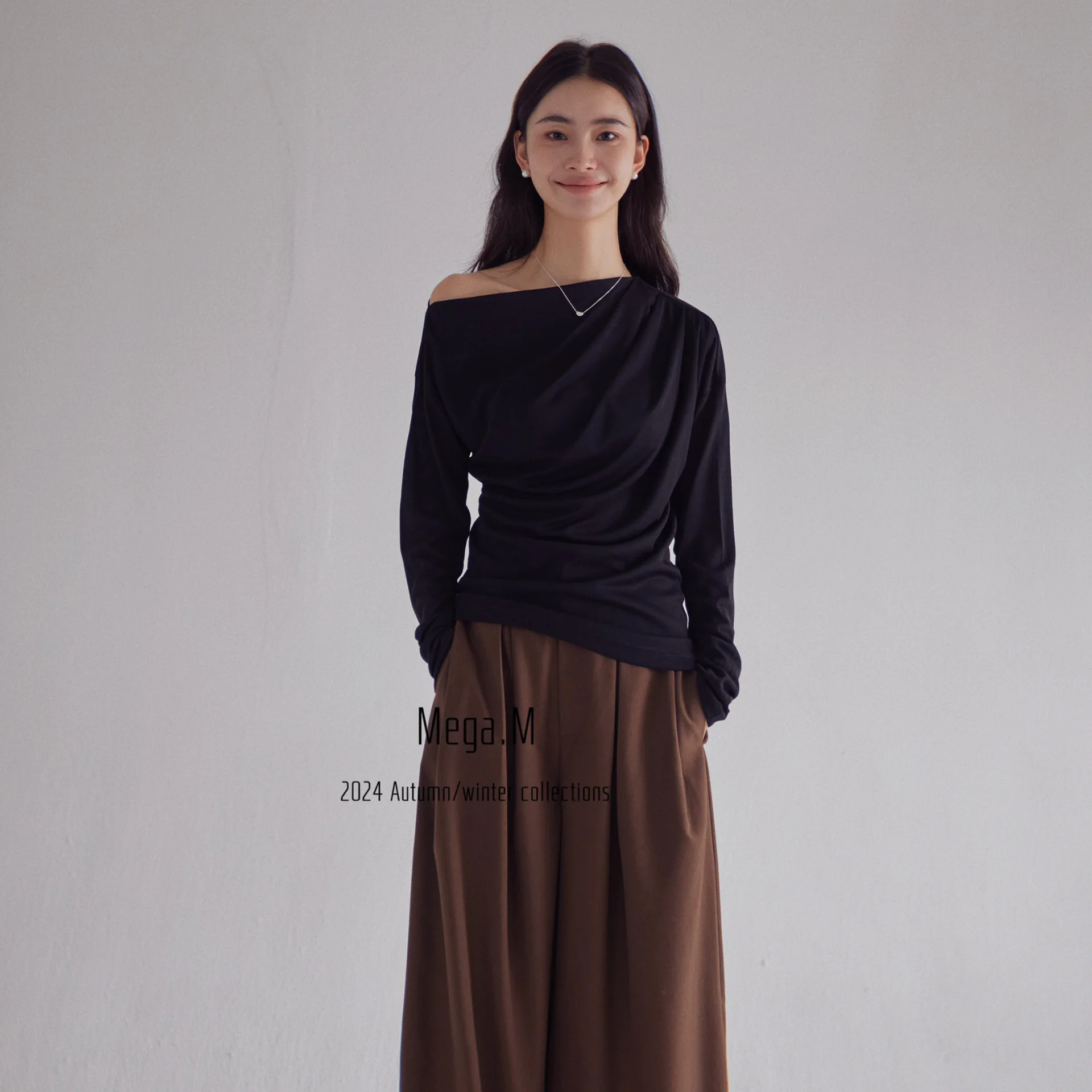 UMI MAO Top mujer minimalista Swing Collar diseño Sense otoño adelgazamiento asimétrico hombro de gama alta Top de punto ajustado