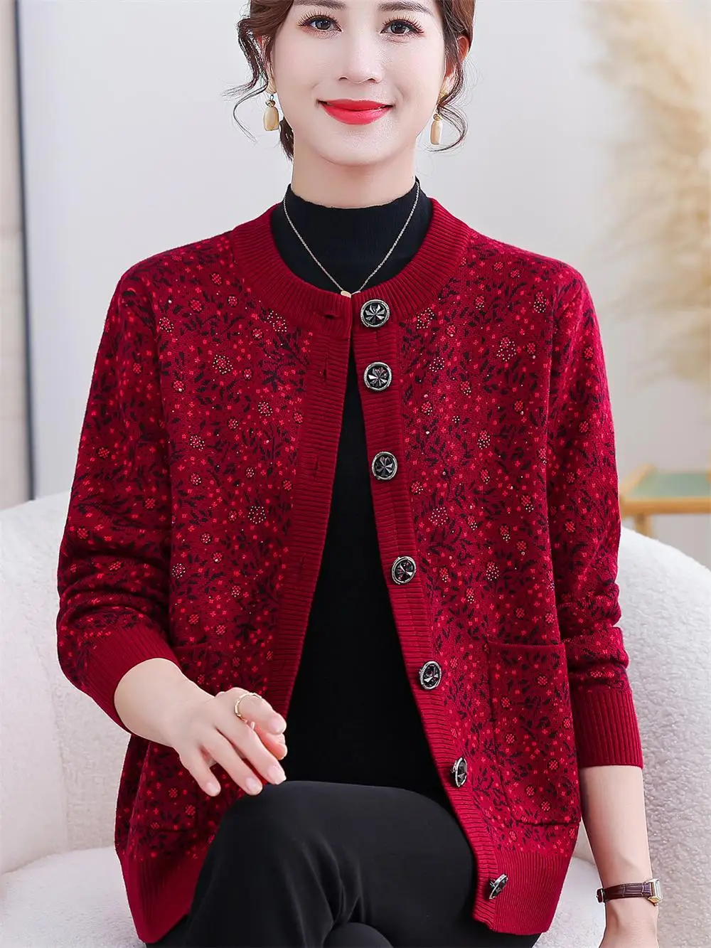 

Faionable Knitted Long Sve Autumn Outerwear for Middle-Aged And ly Women andmother Sle Jaet Loose Fit round Ne