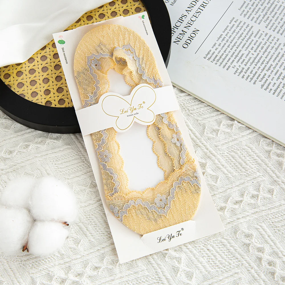 Women's Sock Gold Silver Two-color Lace Summer Fashion Breathable Invisible Female Ins Sexy Nice Silicone Anti-drop Socks