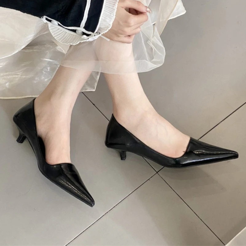 2024 New Women Low Kitten Heel Single Shoes,Fashion Low Heels,Shallow Out Slip on,35-39,Black,Gold,Silver,Dropship