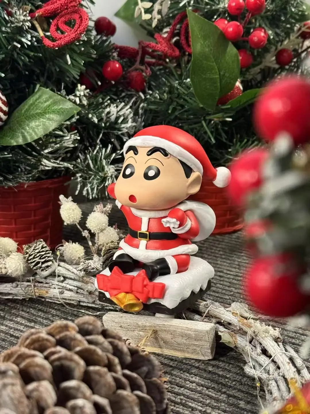 11 centimetri Anime Crayon Shin-Chan Figure Di Natale Figurine Nohara Shinnosuke Action Figures Pvc Q Versione Modello Collezione Giocattoli Regalo