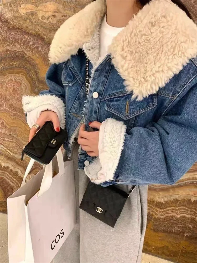 Large Lapel Imitation Lamb Wool Short Jacket Women Winter Fashion Thick Denim Patchwork Plush Coat Chic Warm Outwear Windbreaker