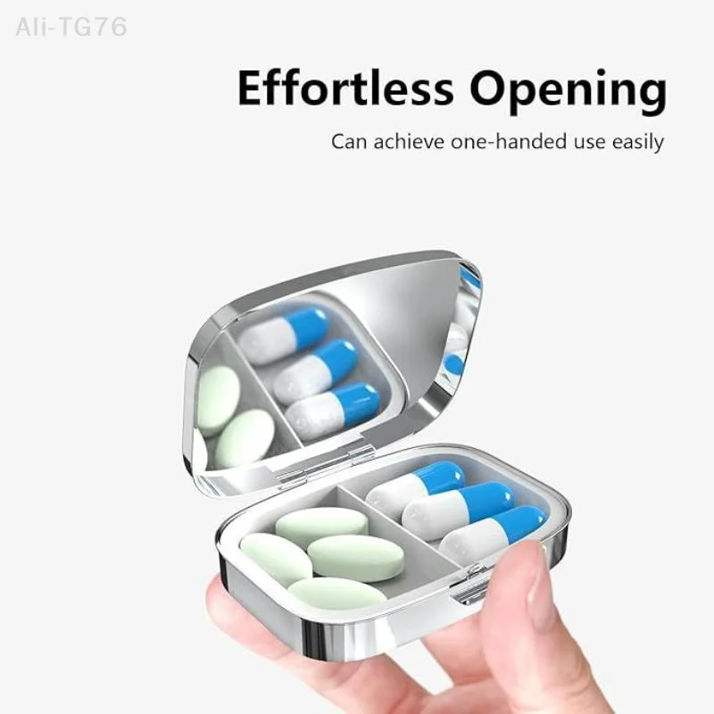 [P] 1Pcs Retro Sardine Print Pill Box 2-Compartment Metal Mini Organizer For Women Travel Jewelry Medicine Candy Storage