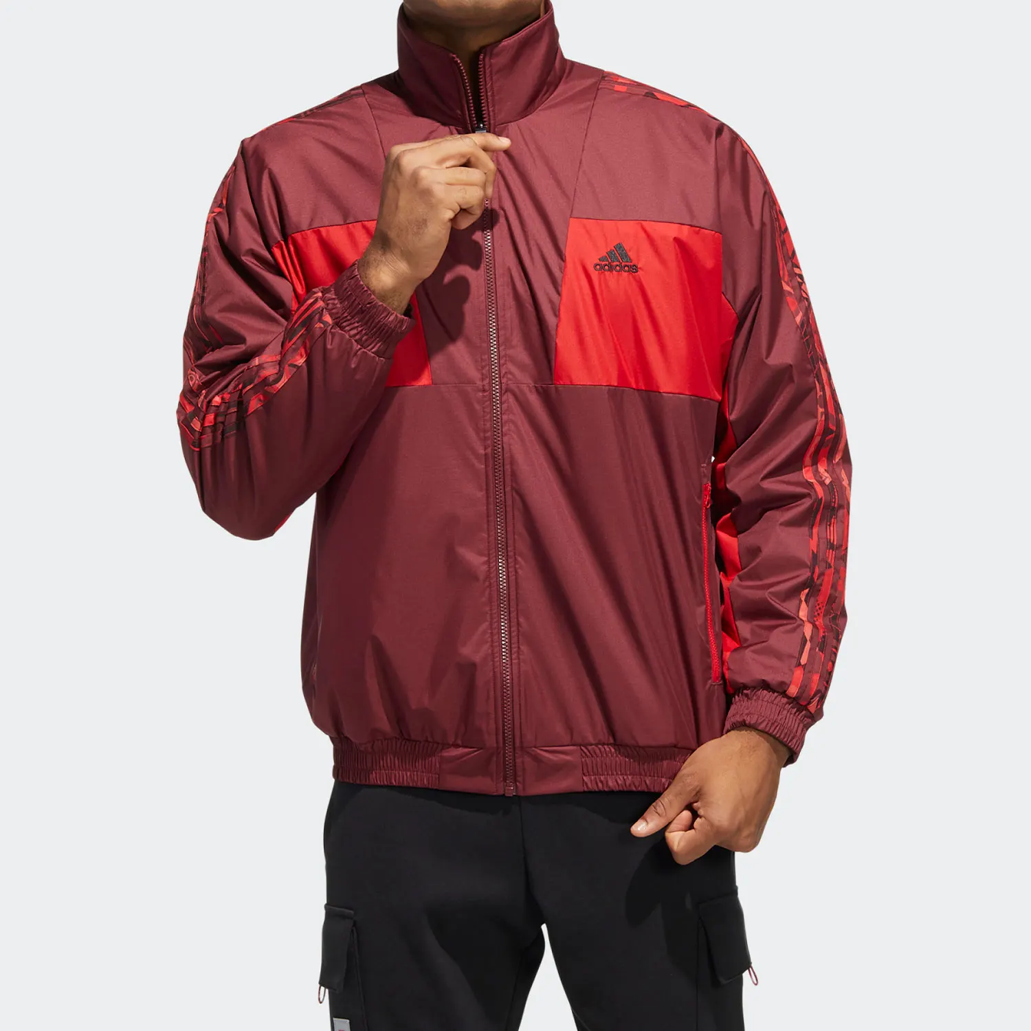 Adidas Originals Chaqueta de entrenamiento cortavientos con cuello alto para hombre HC0270