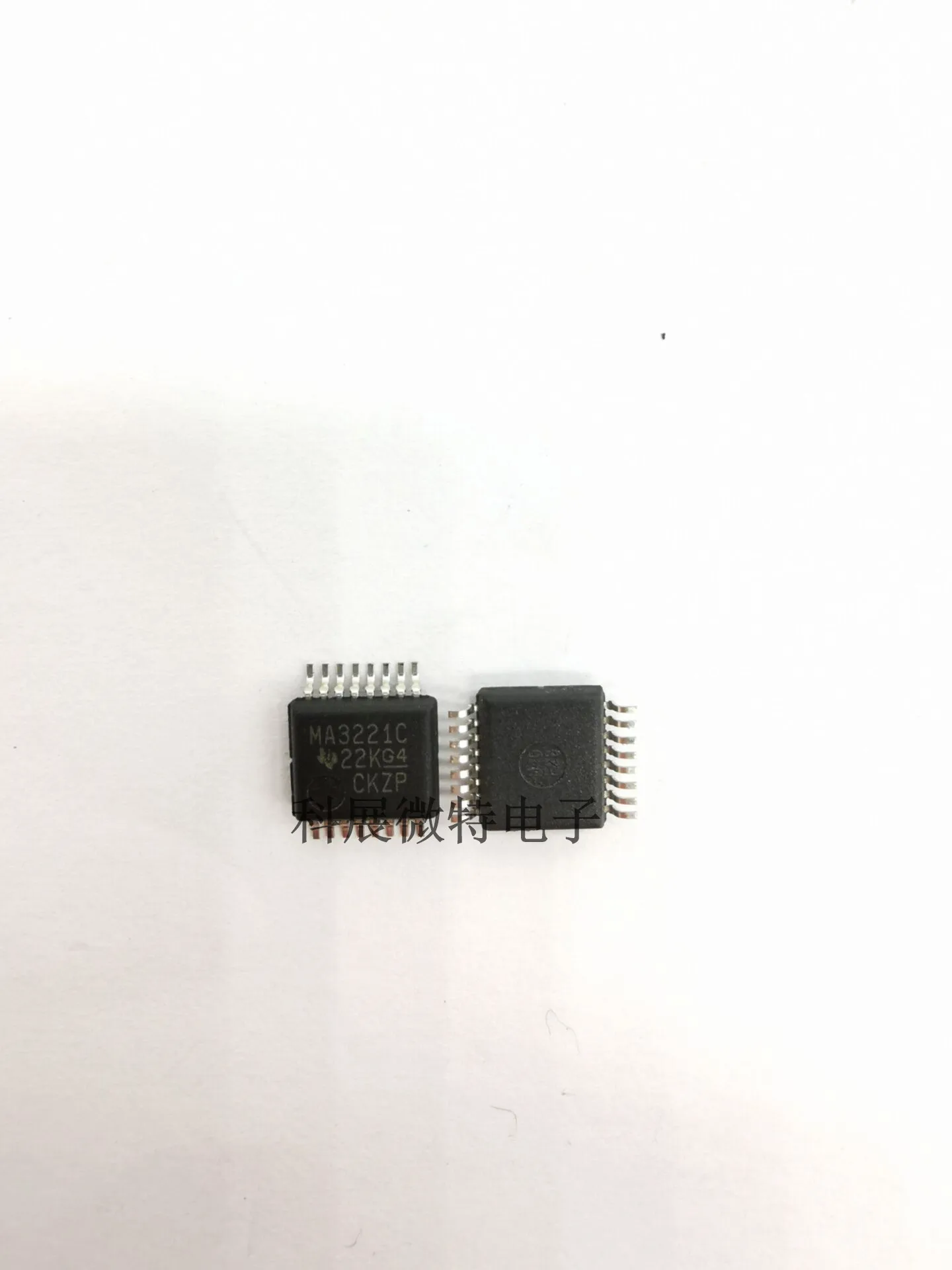 MAX3221CPWRG4 Mrak: MA3221C TSSOP-16  Integrated chip Original New