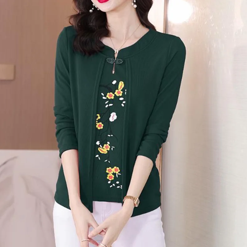 2024 New Summer Elegant Fashion Korean Style Retro Office Lady T-shirts for Women Solid Print O Neck Long Sleeve Y2K Chic Tops