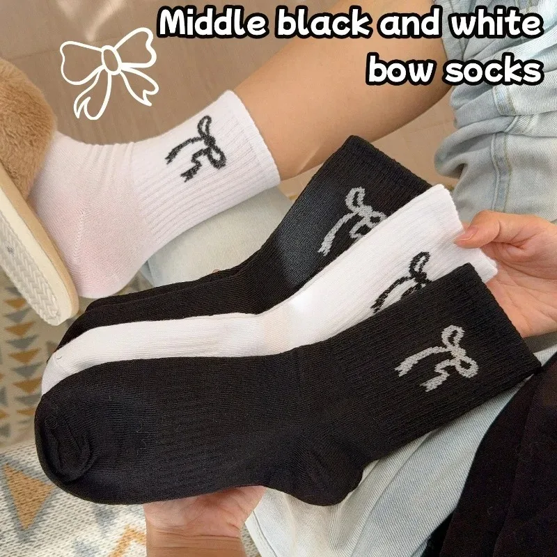 1-5 أزواج جوارب رياضية للرجال النساء القوس إلكتروني تصميم ملابس خارجية منتصف العجل امتصاص العرق القطن تنفس جوارب مريحة #1