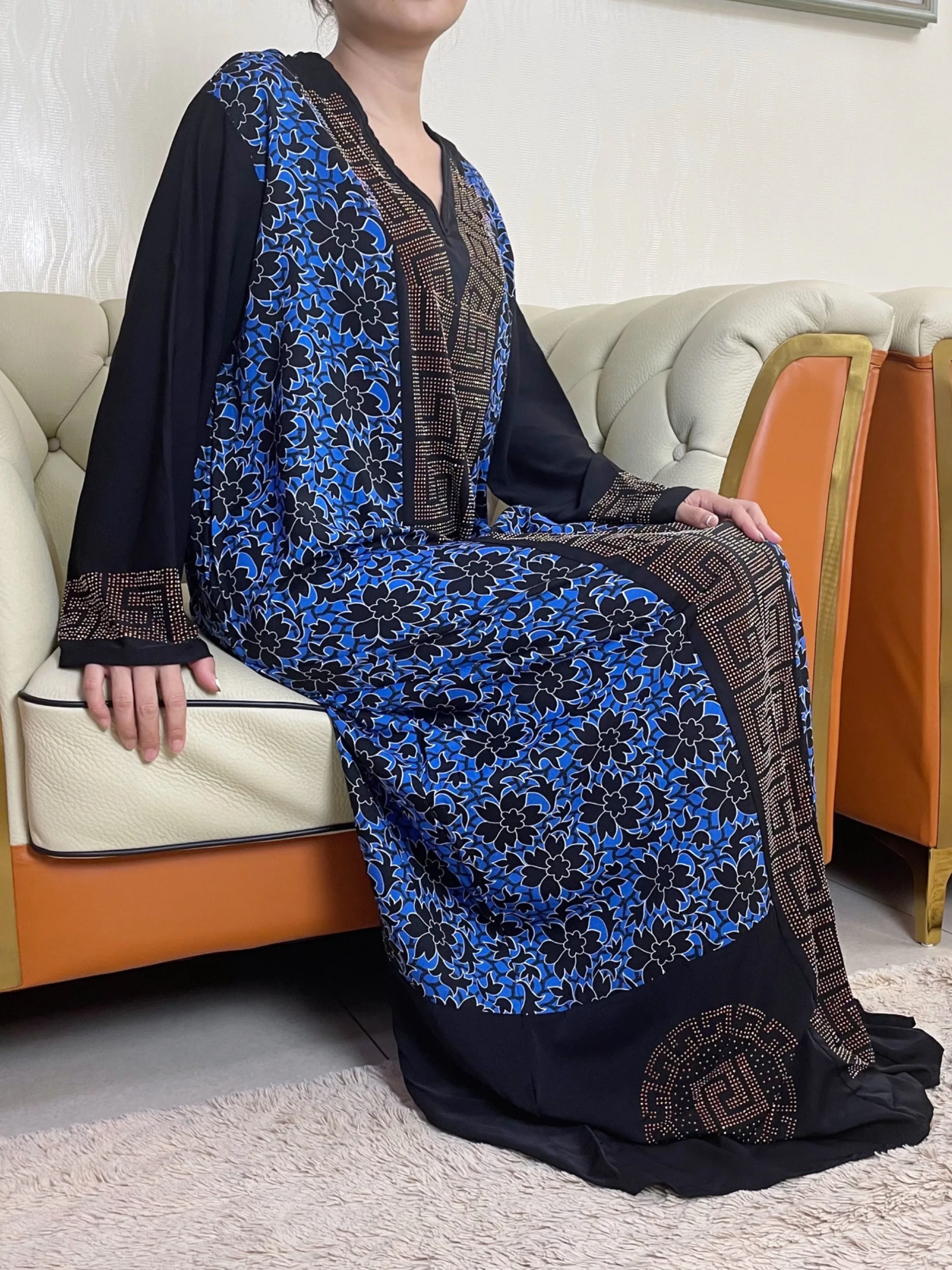 2023 Dubai Muslim Women Long Sleeve Dress With Belt and Scarf  Loose Maxi  Robe Femme Diamond African Comfort Print Floral Abaya