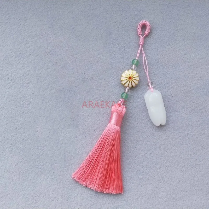 Cheongsam pendant with pressed collar and tassel, Chinese style retro lotus pendant, brooch, collar buckle accessory