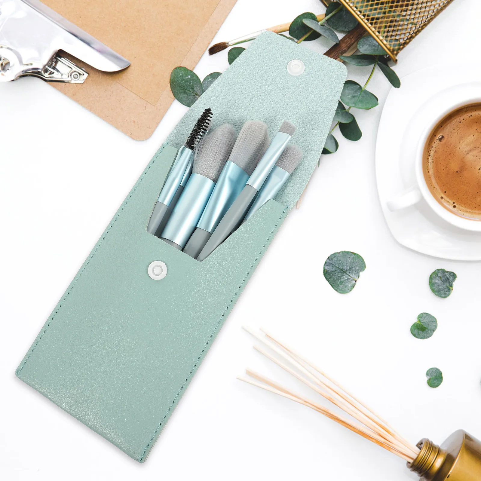 

1 set Portable Makeup Brush Set PU H Aluminum Tube Loose Powder Women Supplies Travel Cosmetics Brushes Kit Durable
