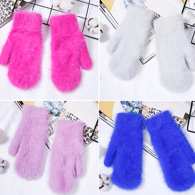 Rabbit Fur Gloves Plush Soft Keep Warm Winter Gloves Elastic Soft Full Finger Mittens Outdoor Thicken Wool Gloves Fluffy Gloves