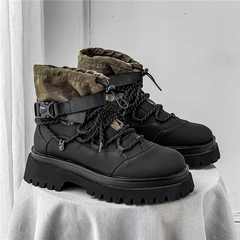 

Men's Fashion British Style Cool Boots New Design Black High Barrel Boots Men Thick Sole Punk Tooling Shoes Men Streetwear Boots