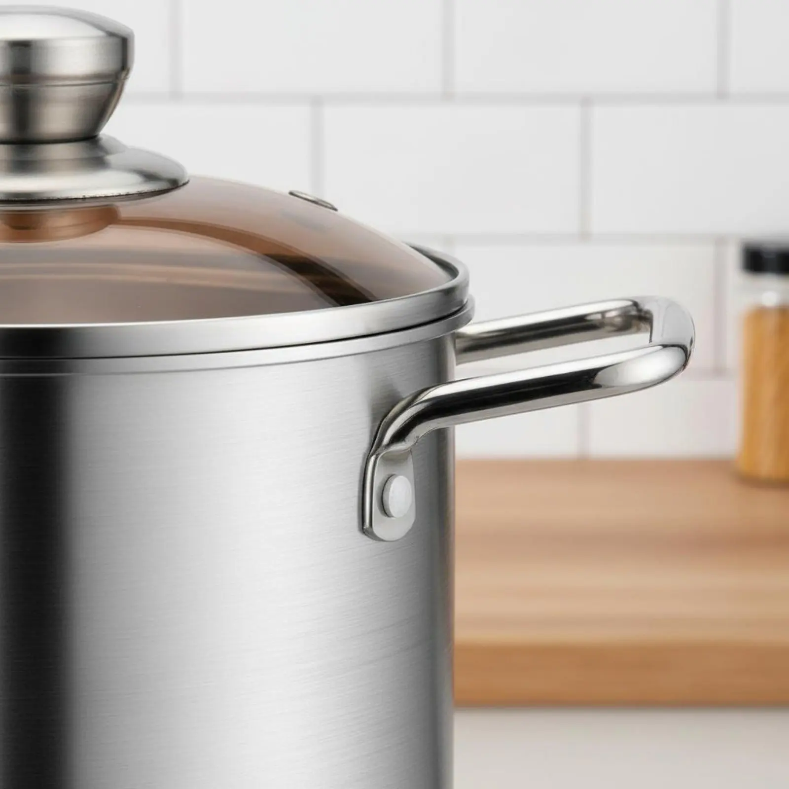 Deep Fryer Pot with Strainer Easy to Clean Fried Potato Sticks Pot Stockpot Glass Lid for Home Kitchen view 6
