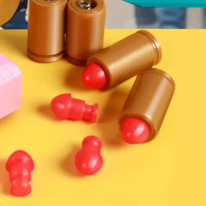 Mini Shell Ejecting Toy Gun Finger Fidget Spinner Stress Relief Gift for Boys Men Anxiety decompression Ratchet Ring Pistol