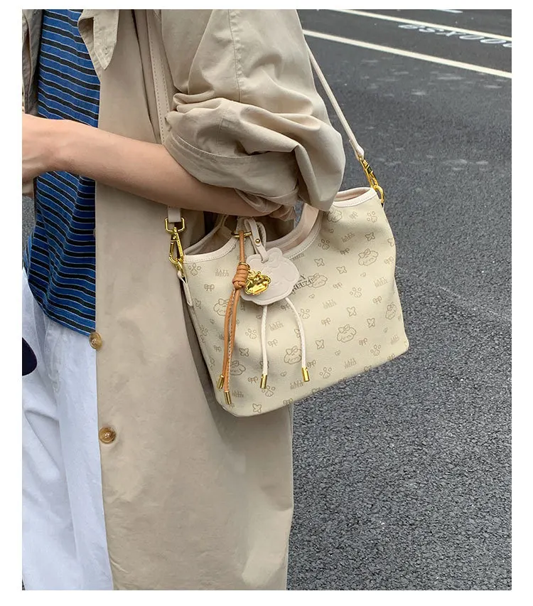 

2025 Printed Tote Bag for Women - Large Casual Shoulder Bag, Stylish Work & Weekend Crossbody Purse with Spacious Design