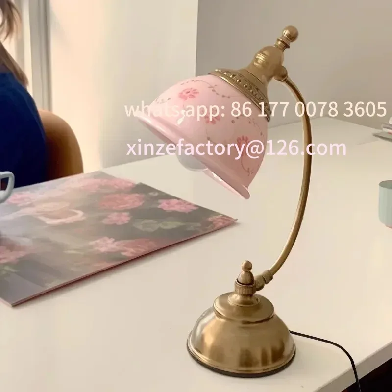 

Customizable Bedside table lamp cream powder flower retro study lamp