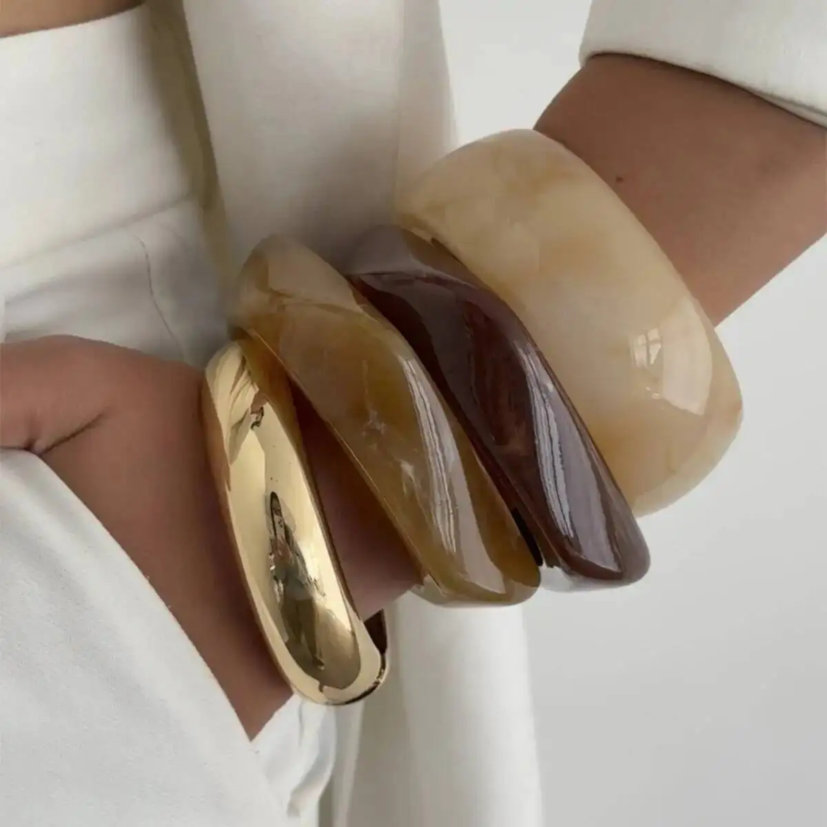 KunJoe Luxury Irregular Thick Resin Acrylic Cuff Bracelet for Women Vintage Gold Color Metal Stackable Wide Bangle Party Jewelry