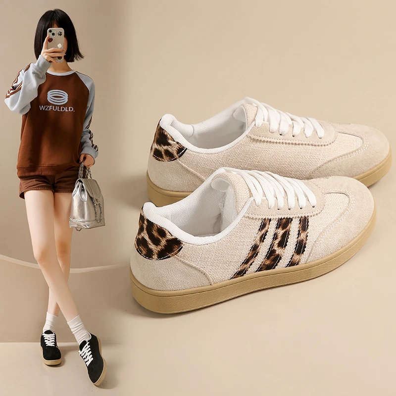 Frauen Tennis Turnschuhe Wohnungen Damen Mode Mischfarben Lace-up Vulkanisierte Schuhe Frühling Herbst Frau Outdoor Trainer Schuhe