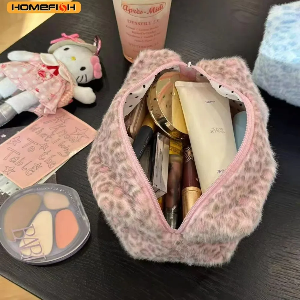 Durable Fuzzy Makeup Bag Large Capacity Leopard Print Toiletry Organizer Portable Cosmetic Bag Girls Travel Storage Pouch gallery 1