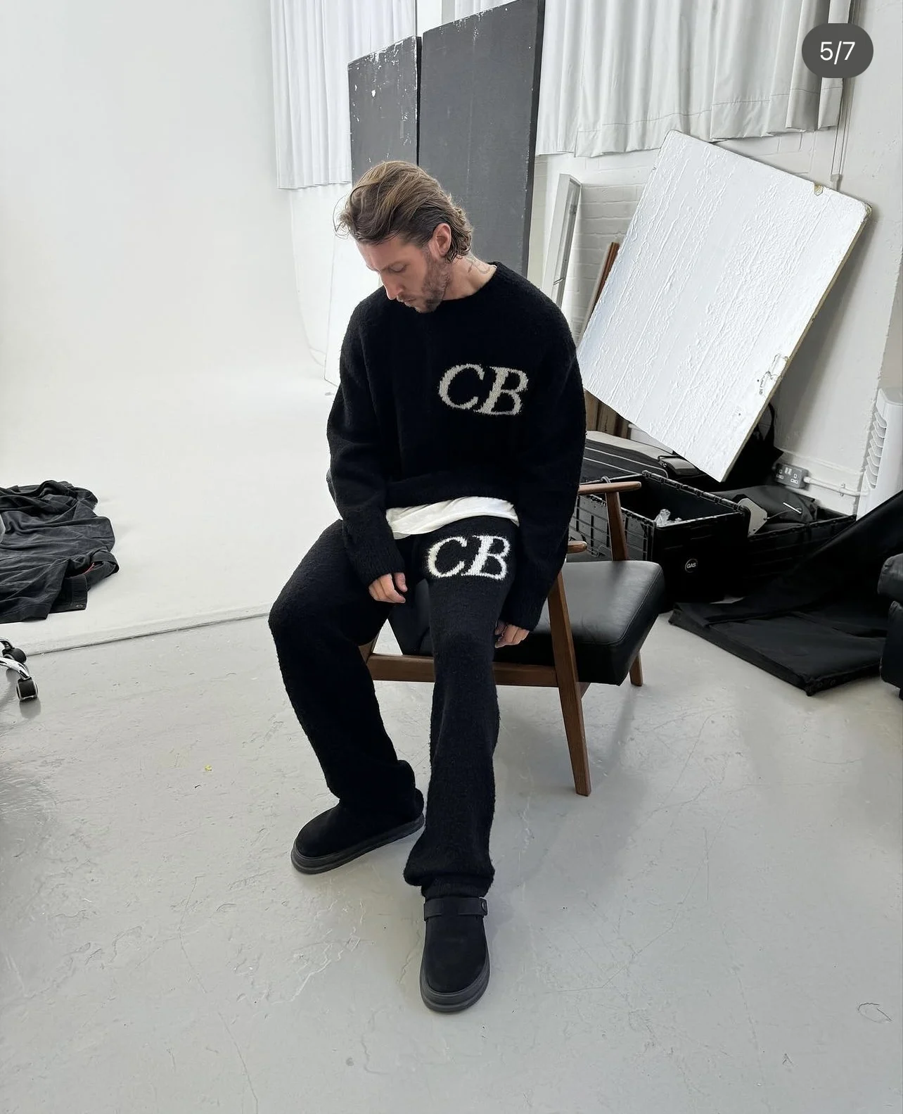 Sweter Rajutan Pria Wanita Jacquard Logo CB 1:1 Kualitas Terbaik Set Celana Wol Pullover Sweter Besar Kasual Pria High Street